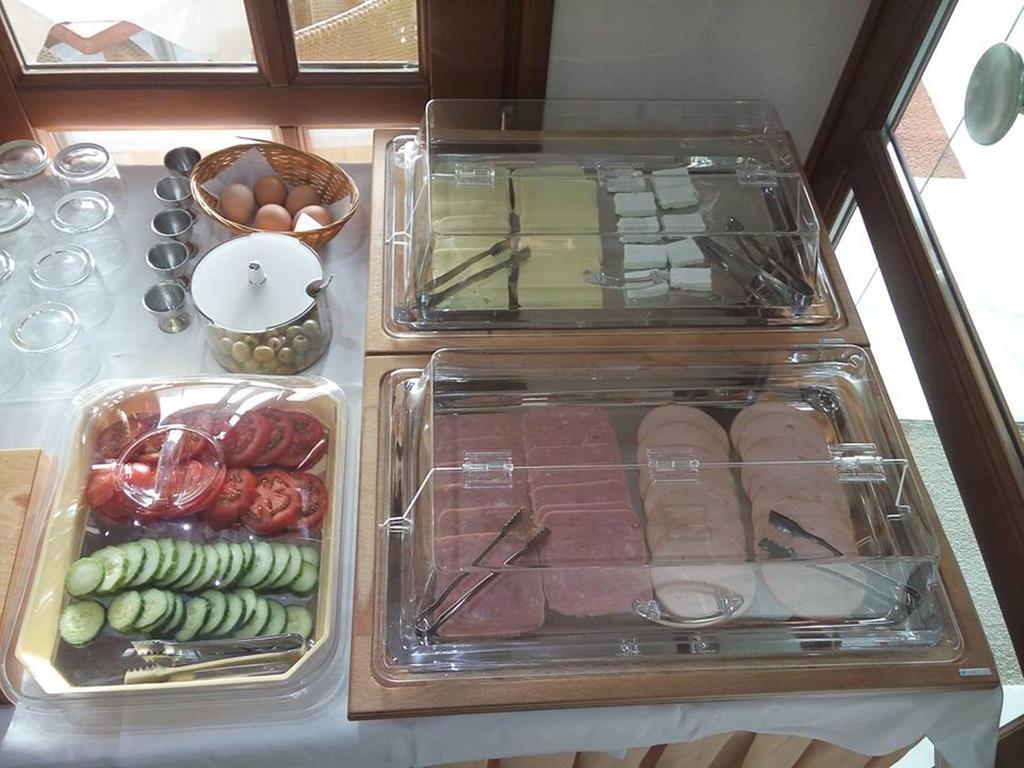 Anita Beach Hotel- Adults Only 레팀노 외부 사진