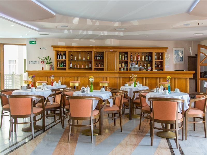 Anita Beach Hotel- Adults Only 레팀노 외부 사진