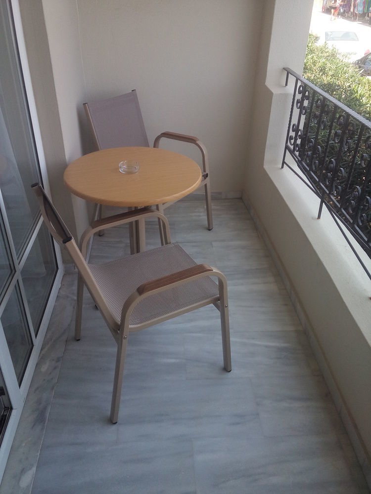 Anita Beach Hotel- Adults Only 레팀노 외부 사진